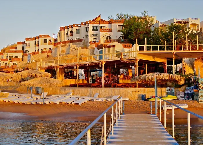 Üdülőközpont Umbi Sharks Bay Diving Village 3*