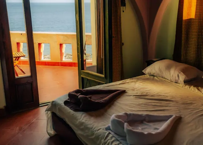 Umbi Sharks Bay Diving Village 3* Sarm es-Sejk