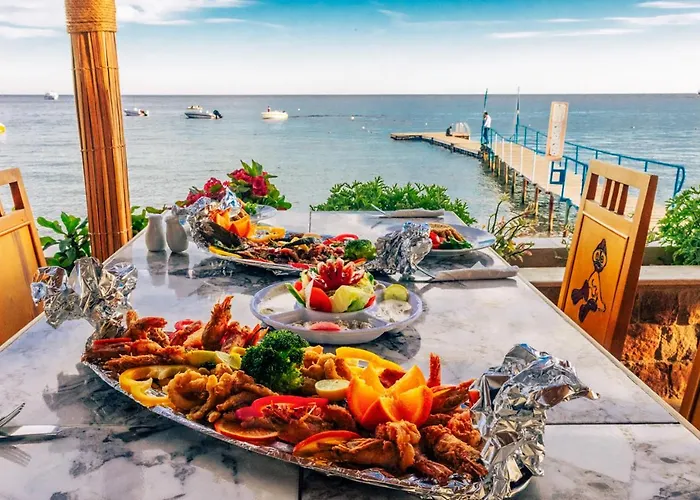 Umbi Sharks Bay Diving Village Sarm es-Sejk
